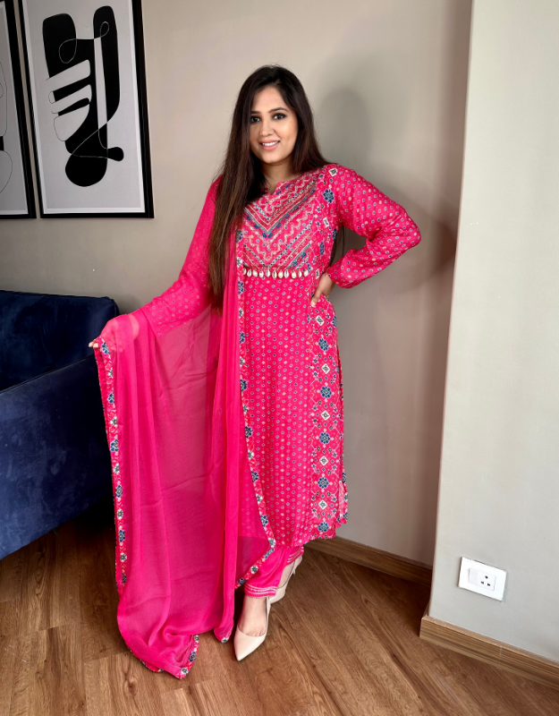 EXP - Gizia - Pink Muslin Suit