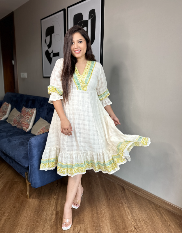 bodycon cream dress Mace Mini Opening:White Dori ( Rope ) Long Sleeve Crystal Dress 7YR-in-stock